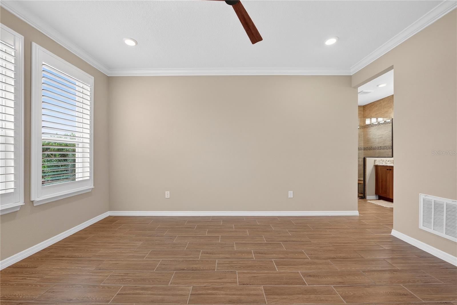 Image 38 of 81 For 5575 43rd Lane Road