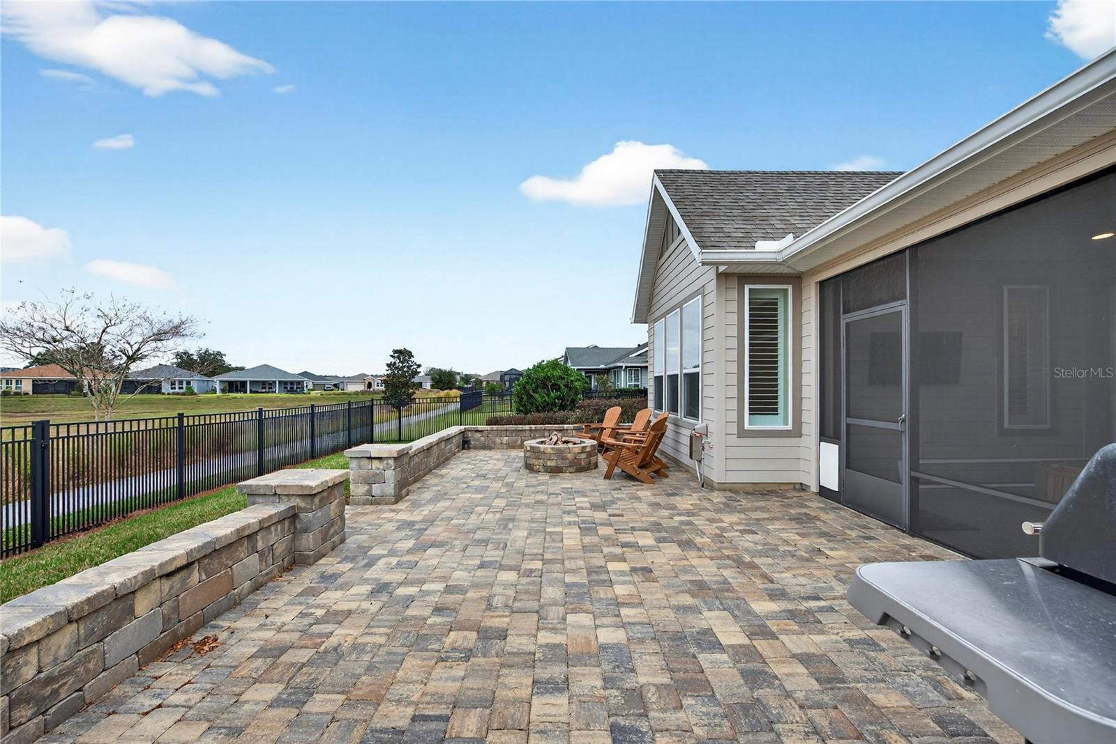 Image 4 of 81 For 5575 43rd Lane Road