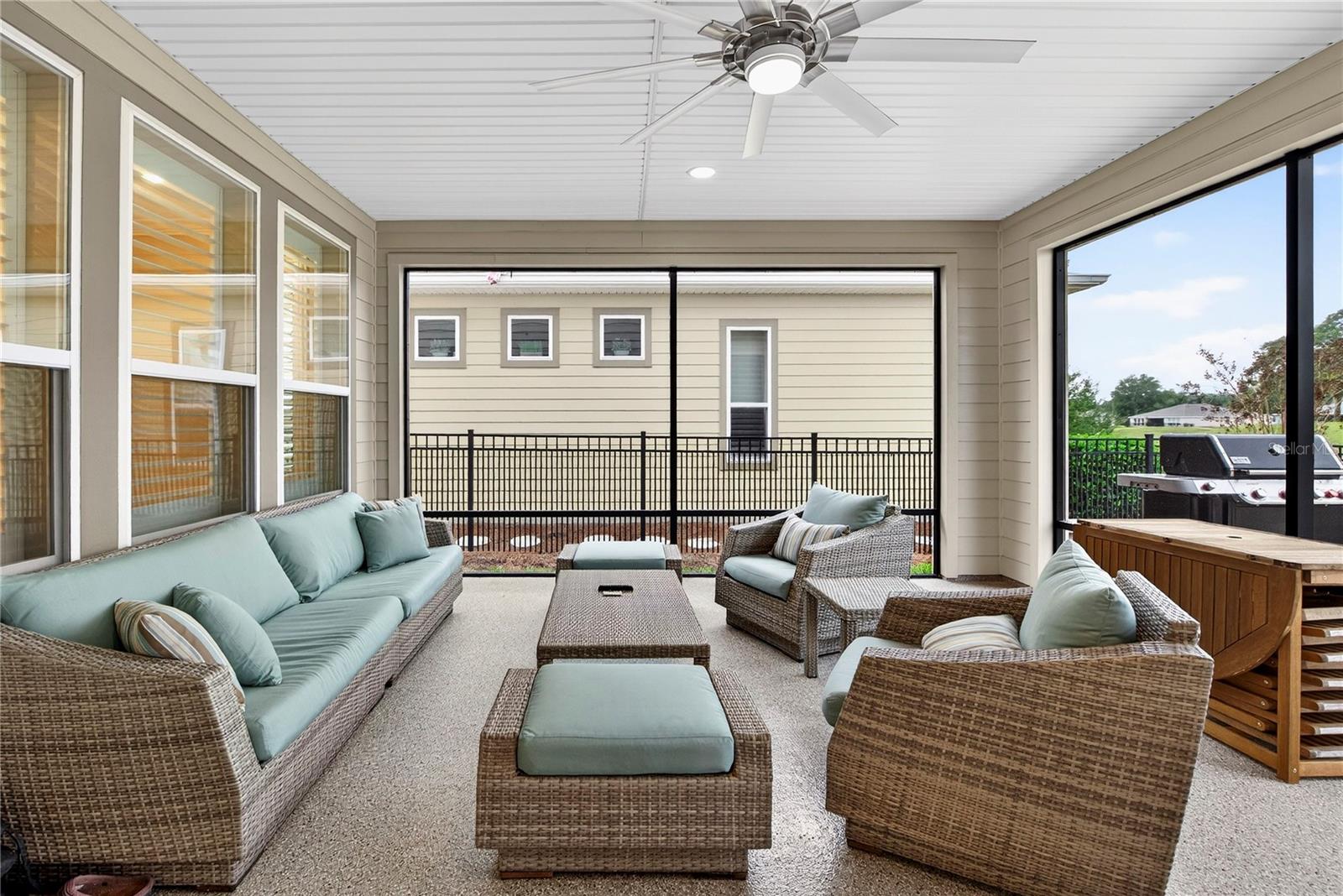 Image 46 of 81 For 5575 43rd Lane Road