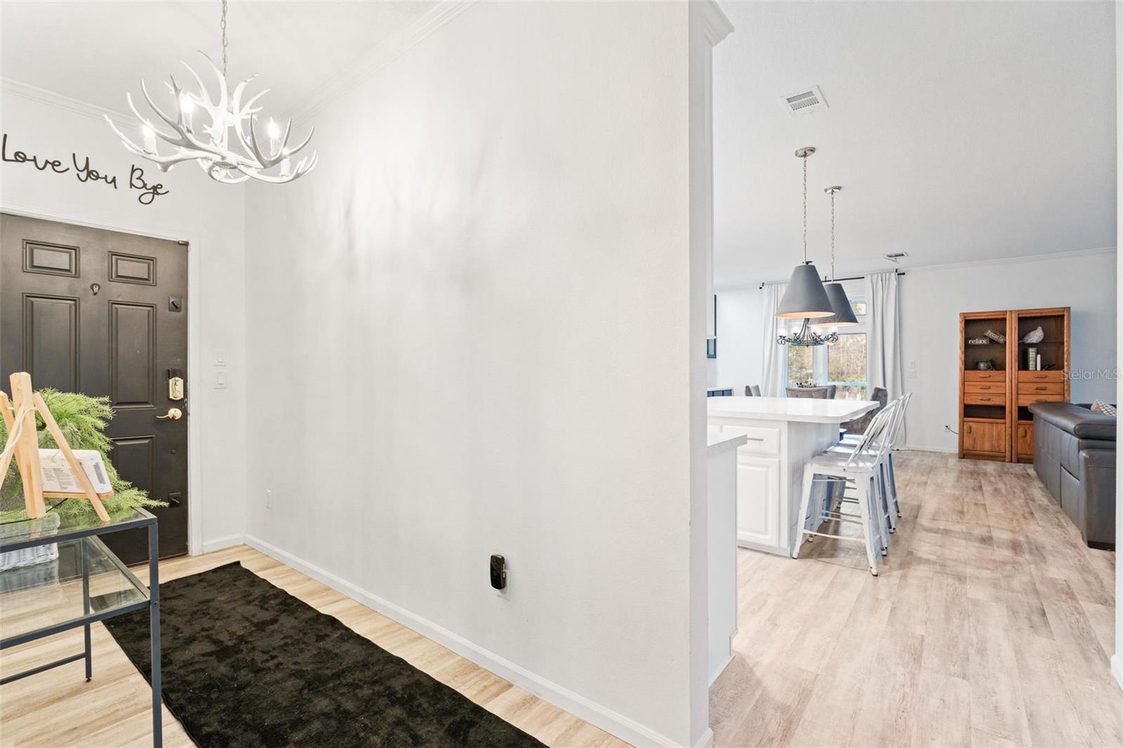 Image 6 of 46 For 5132 Walnut Avenue