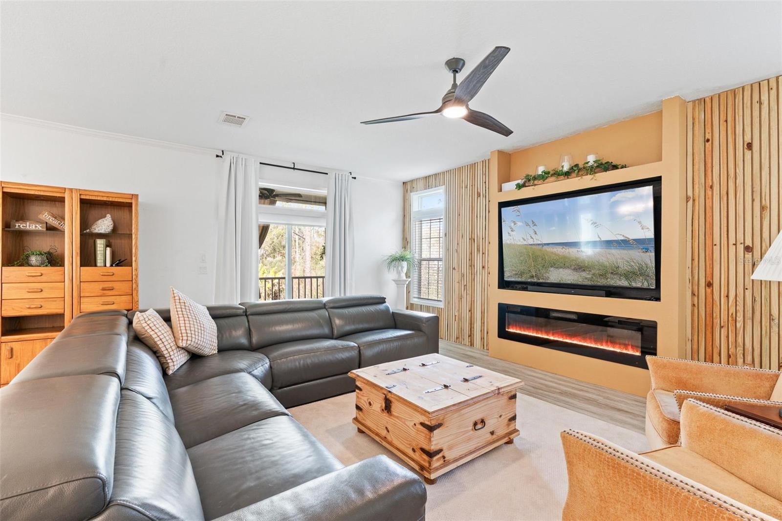 Image 8 of 46 For 5132 Walnut Avenue