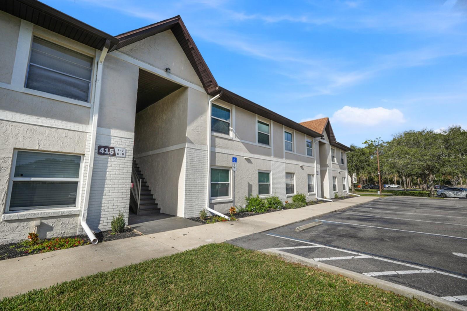 Image 29 of 34 For 415 Banana Cay Drive J