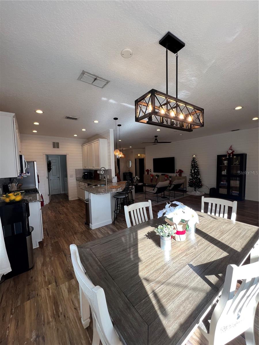 Image 12 of 26 For 221 Asterbrooke Drive