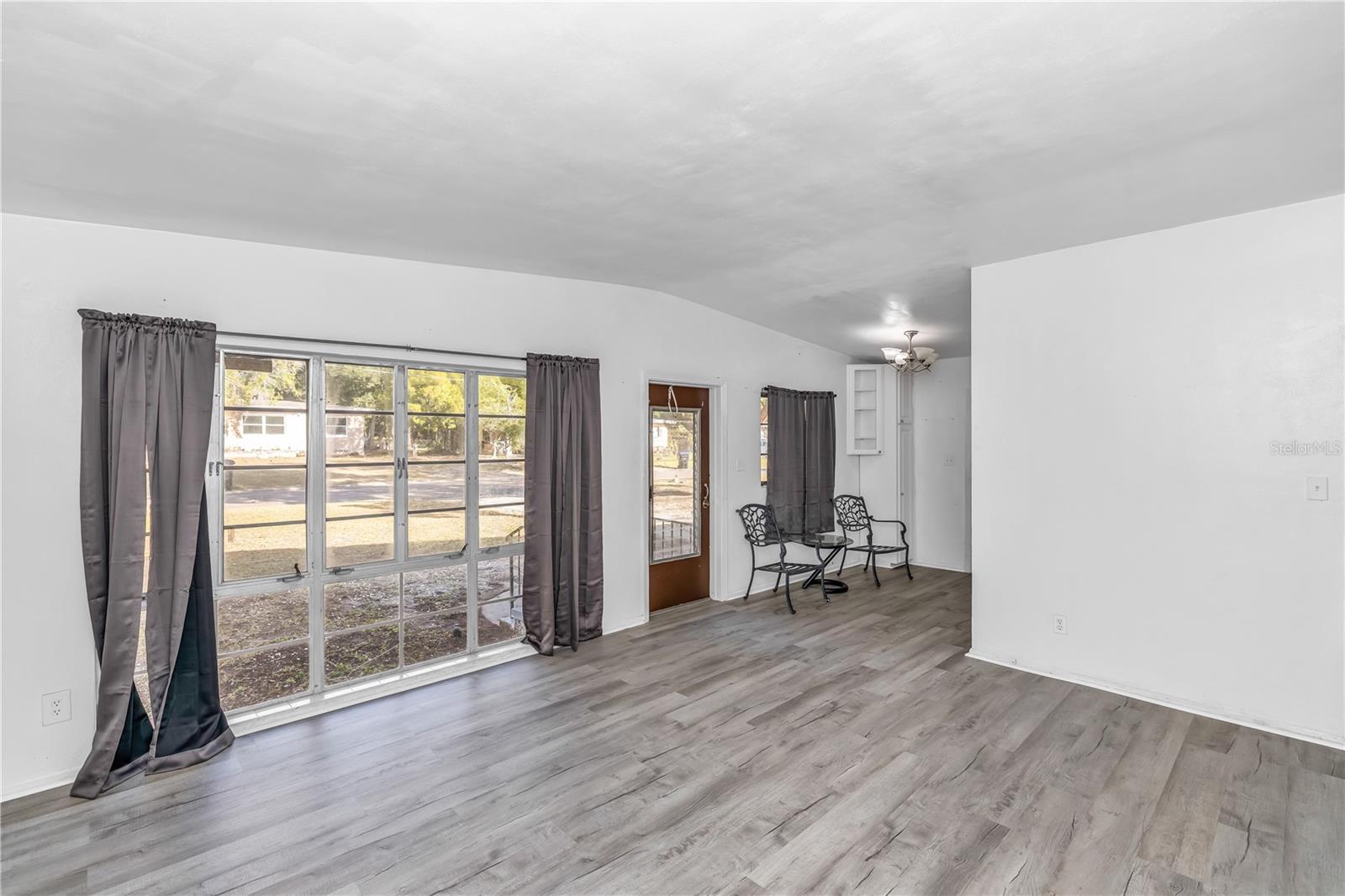 Image 2 of 22 For 4726 Abaca Street