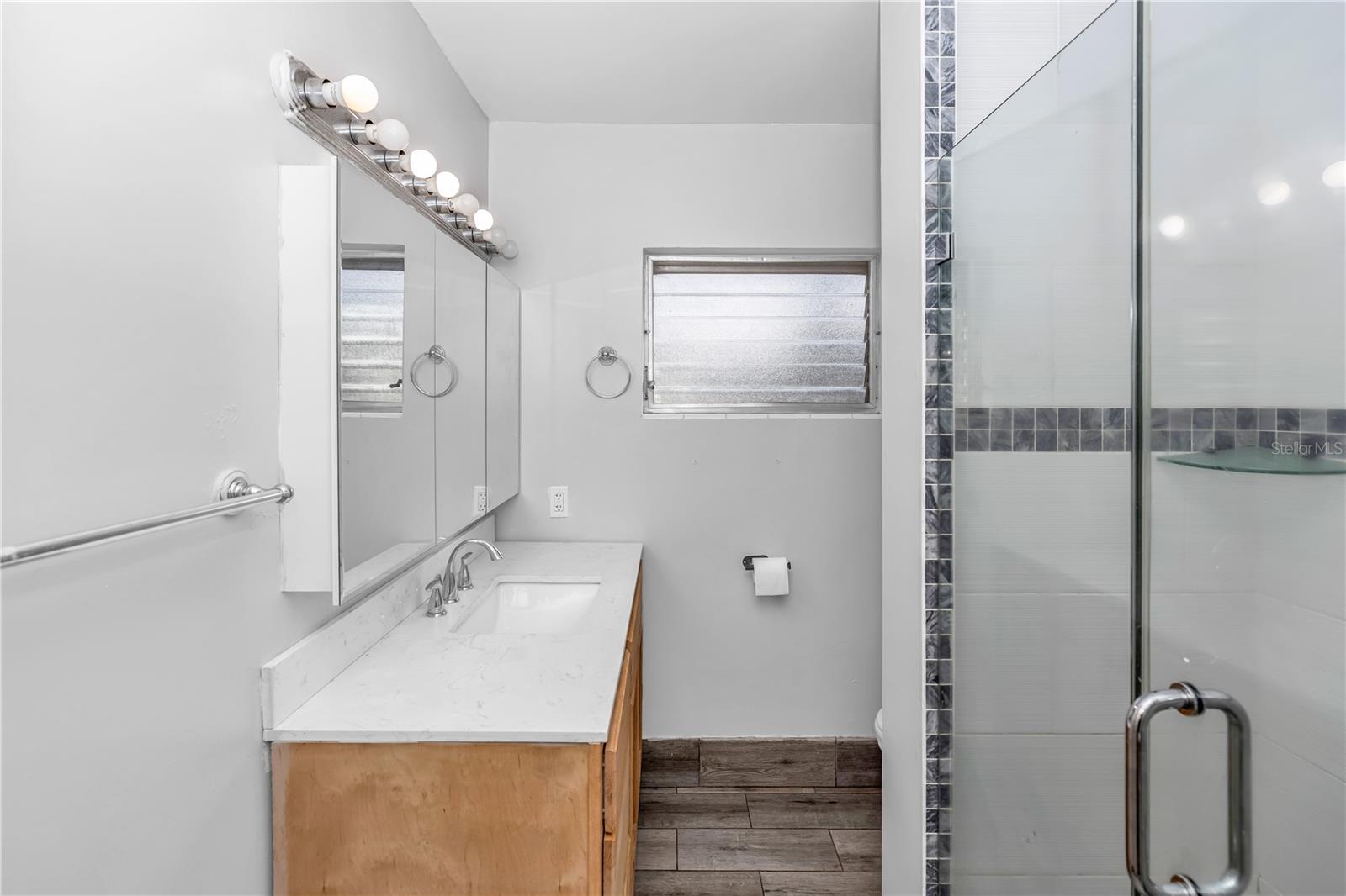 Image 4 of 22 For 4726 Abaca Street