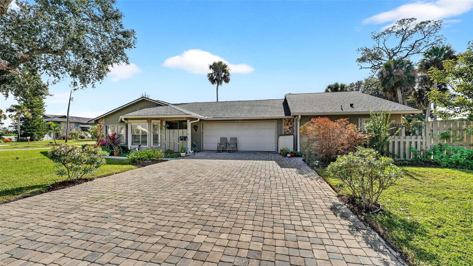 Image 10 of 57 For 1100 Riverside Drive