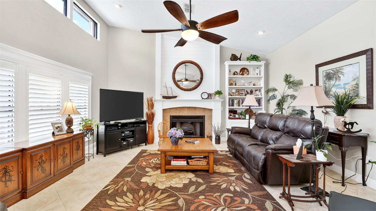 Image 19 of 57 For 1100 Riverside Drive