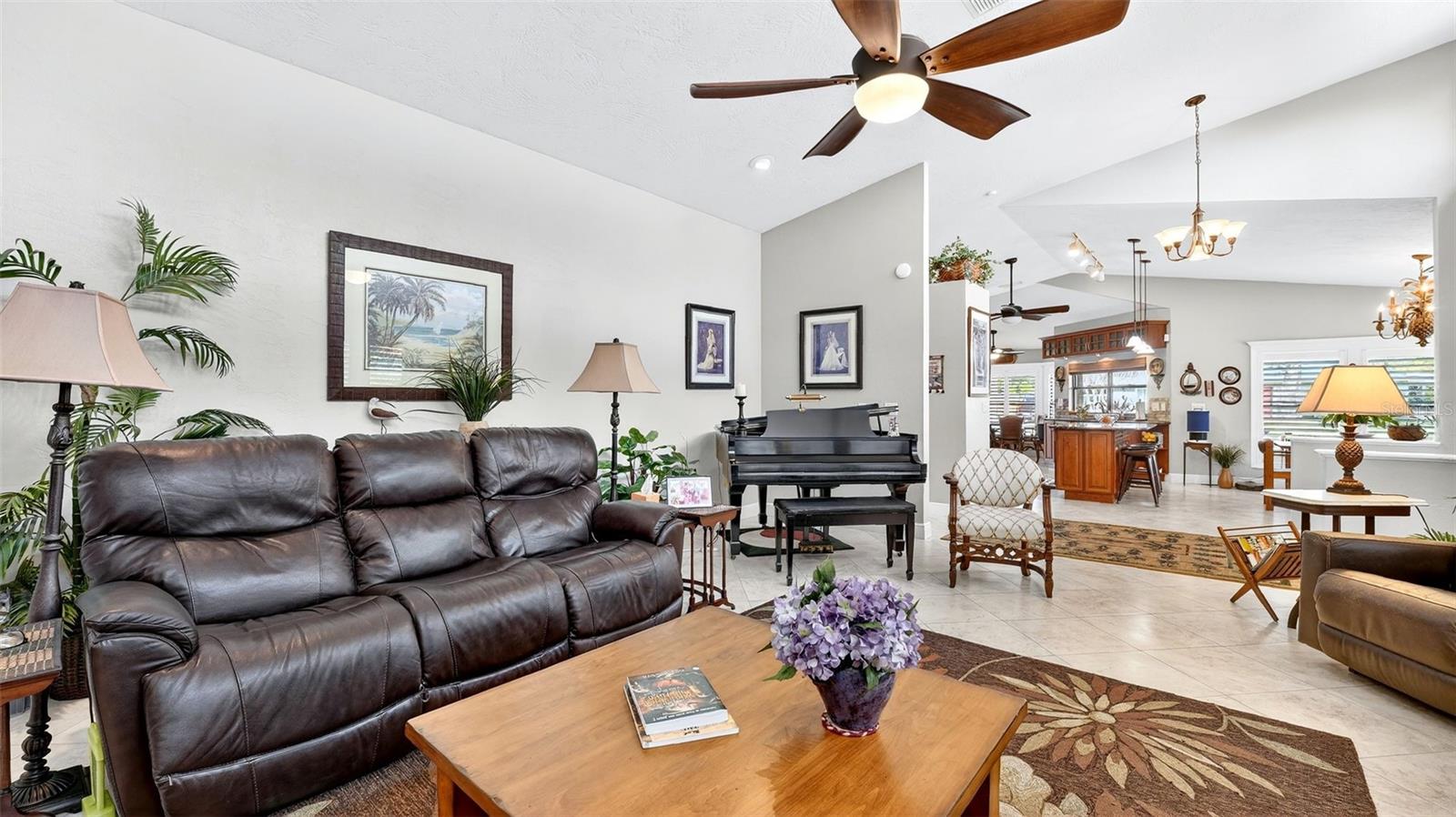 Image 20 of 57 For 1100 Riverside Drive