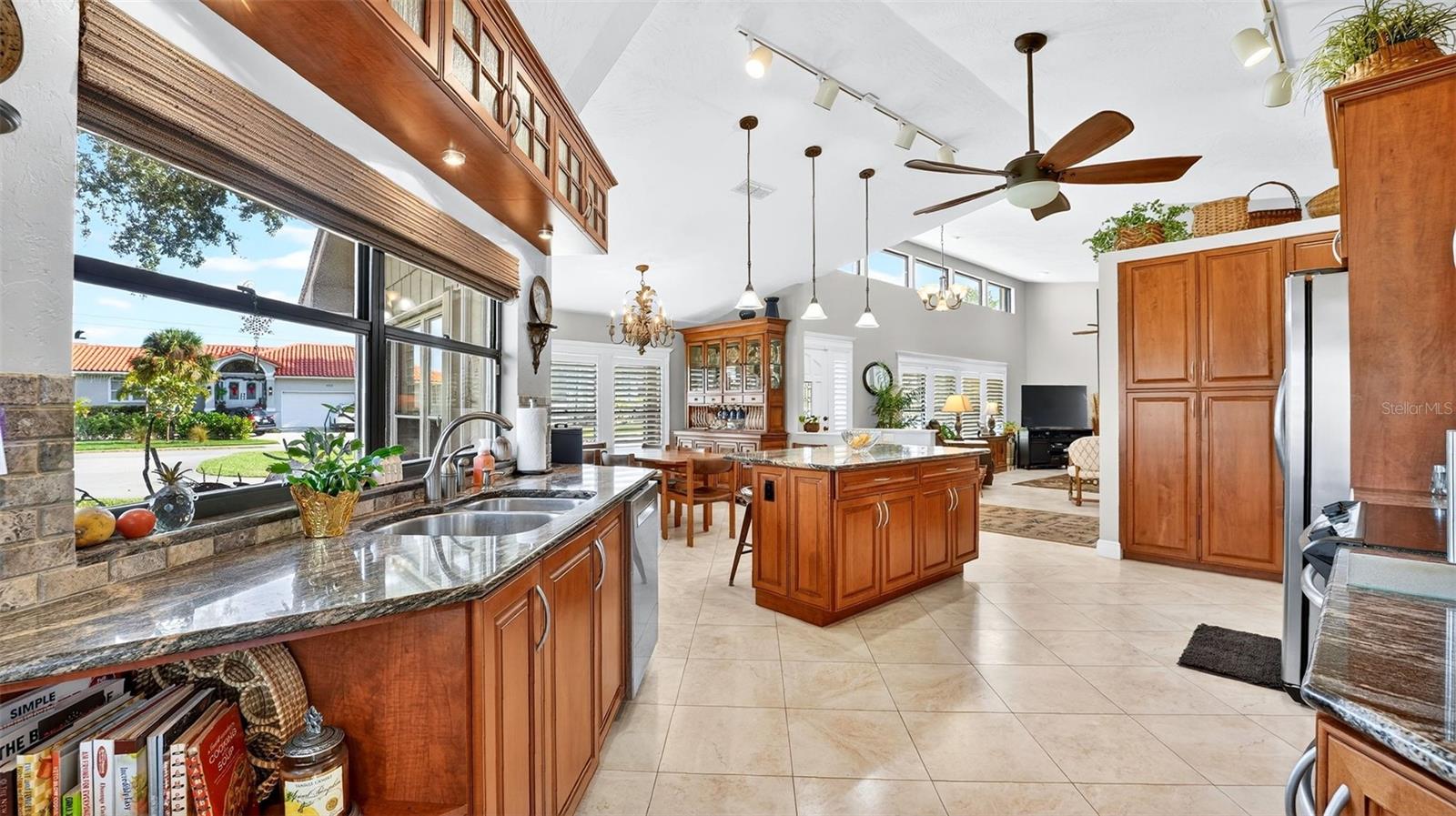 Image 25 of 57 For 1100 Riverside Drive