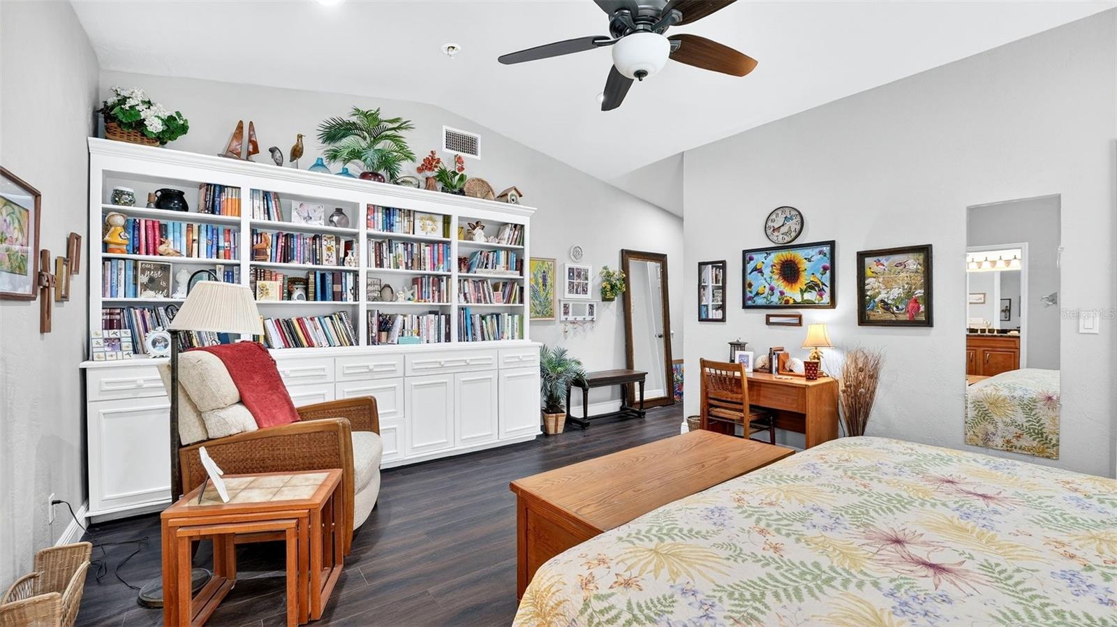 Image 37 of 57 For 1100 Riverside Drive