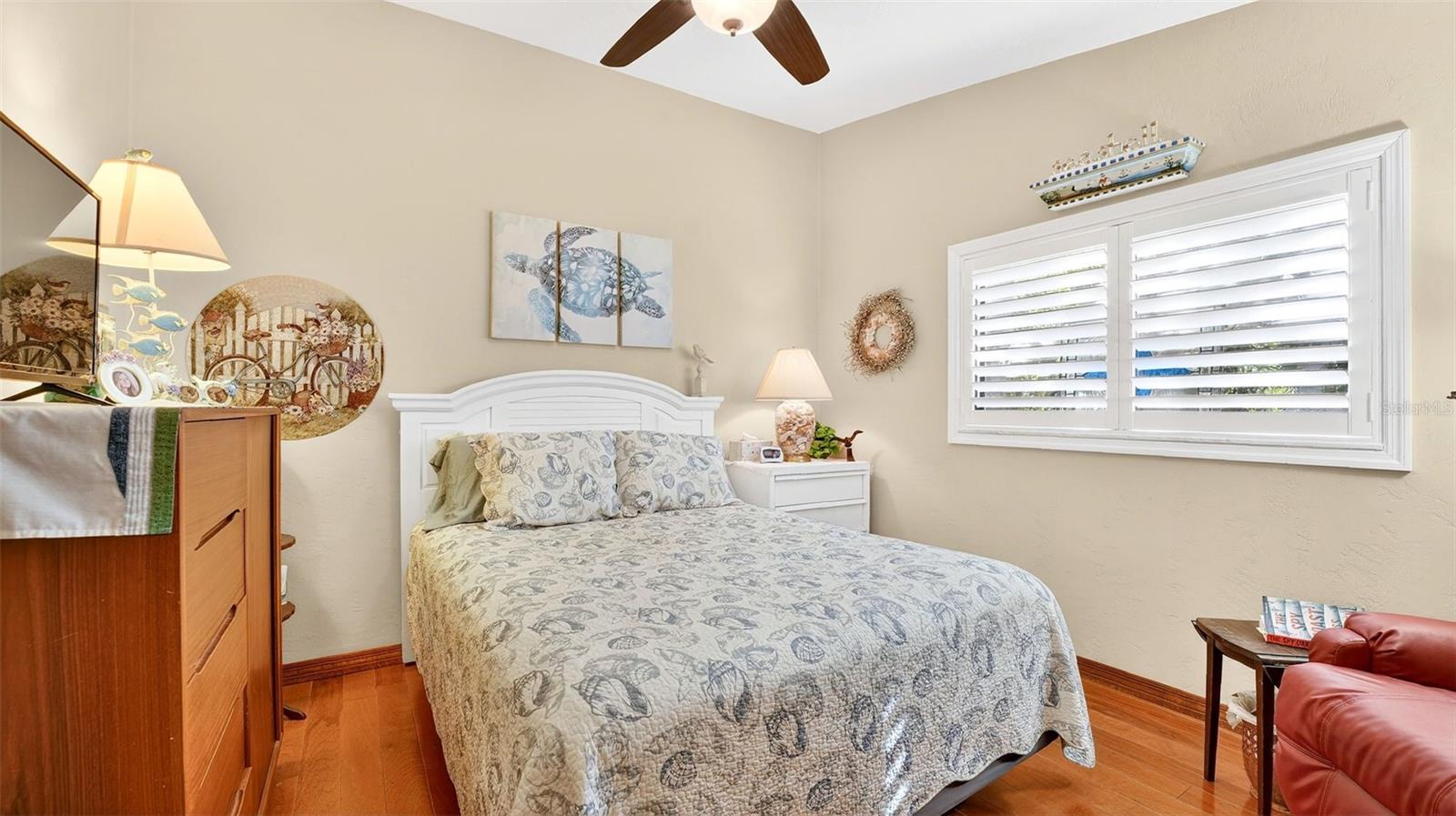 Image 41 of 57 For 1100 Riverside Drive