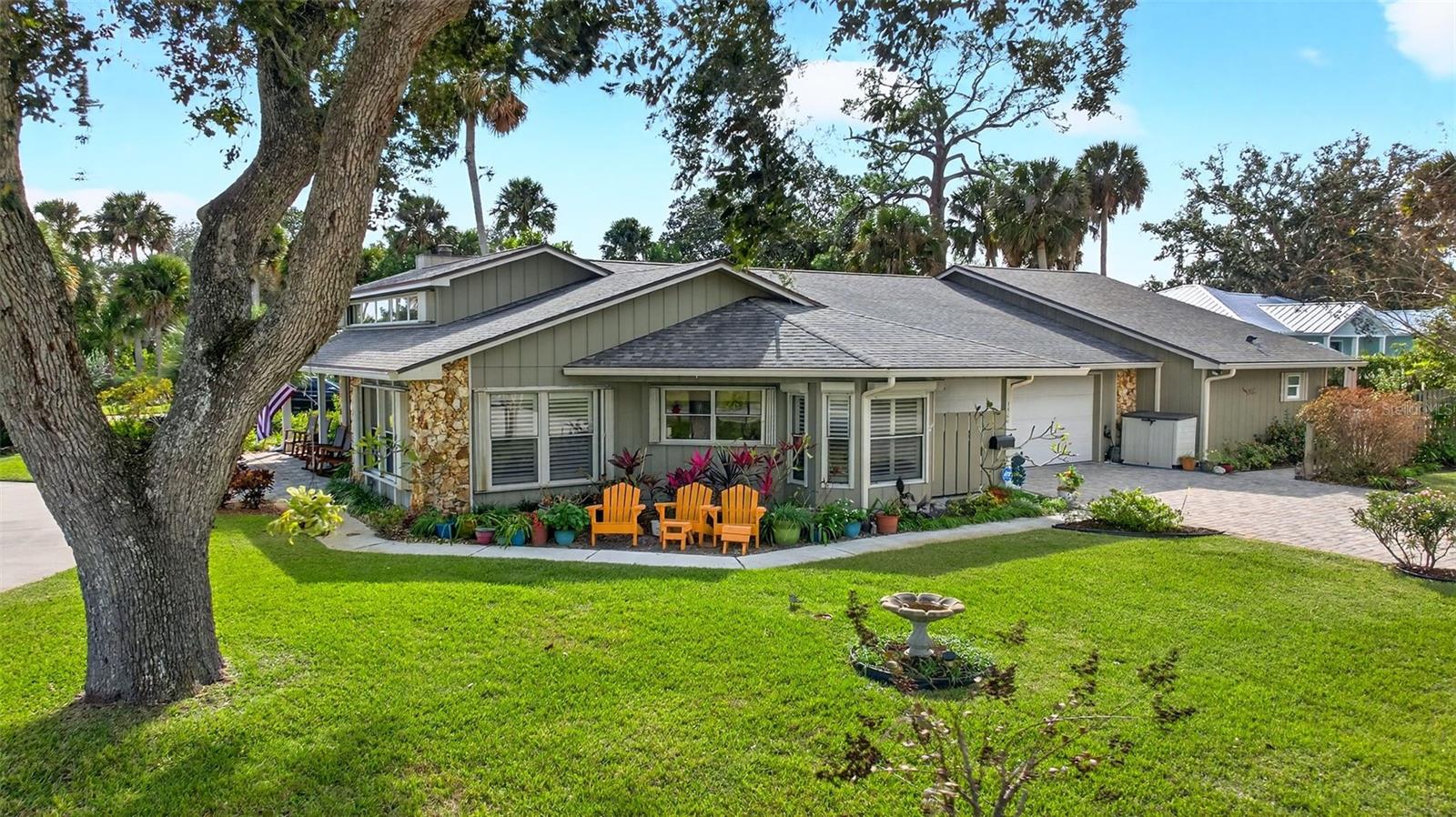 Image 5 of 57 For 1100 Riverside Drive