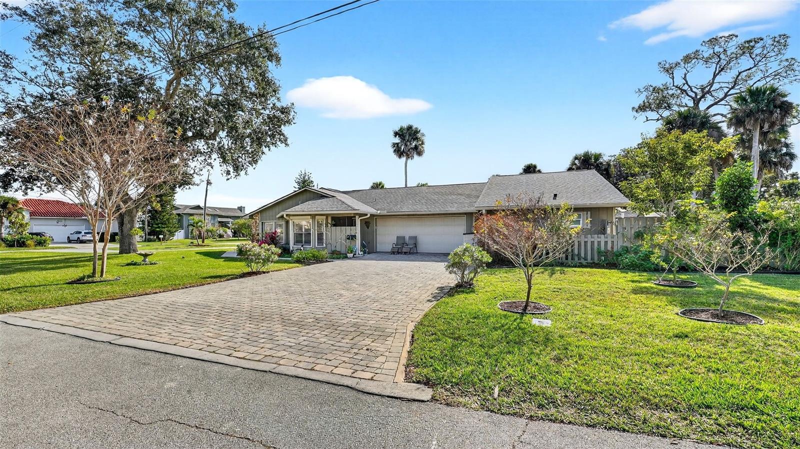 Image 9 of 57 For 1100 Riverside Drive