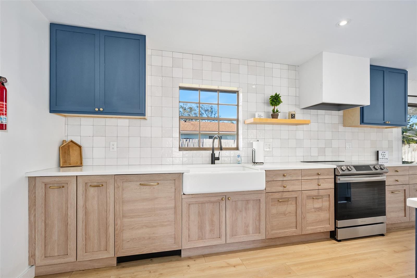 Image 16 of 53 For 2 Avenue Bonita