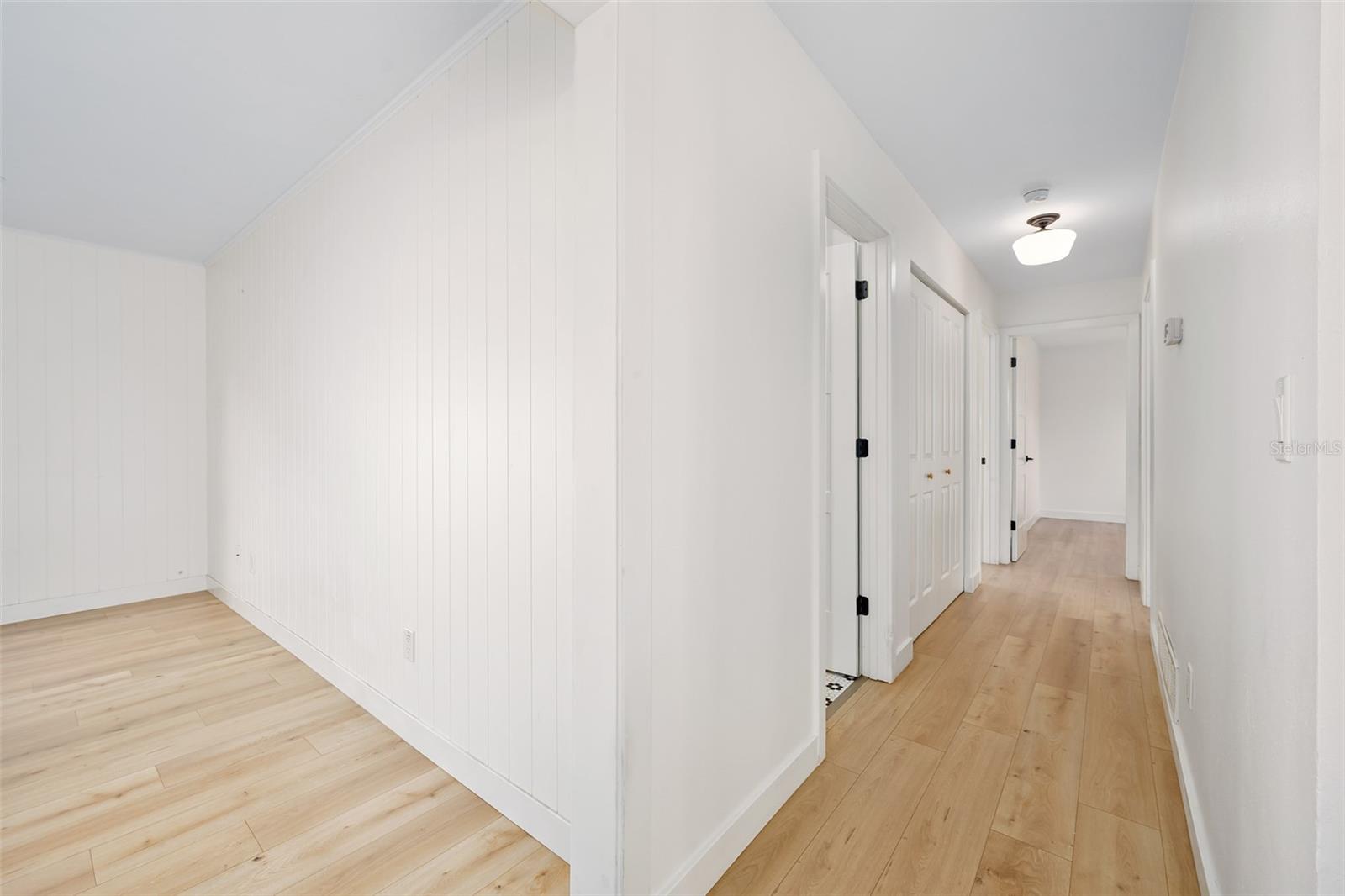 Image 21 of 53 For 2 Avenue Bonita