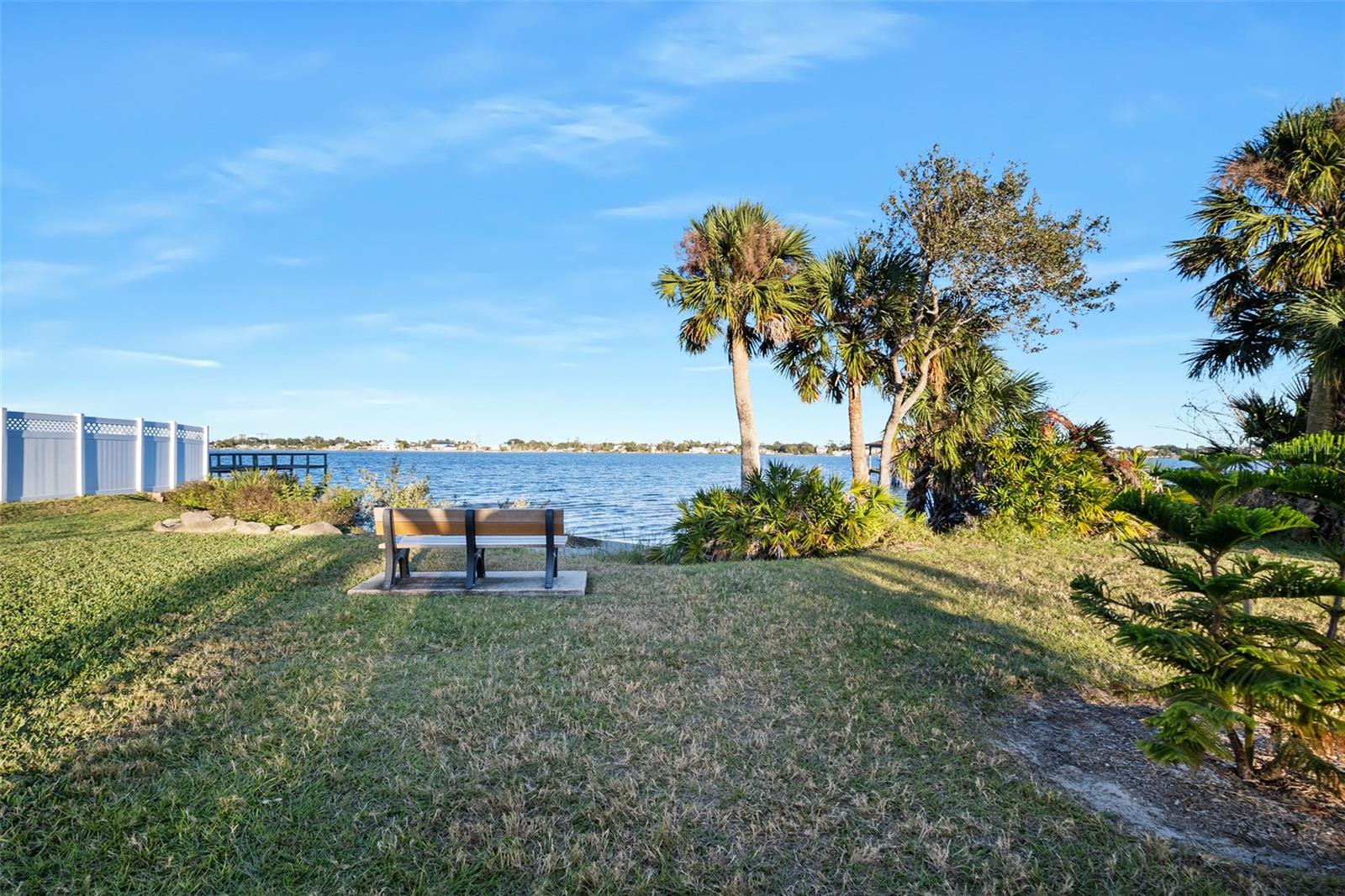 Image 37 of 53 For 2 Avenue Bonita