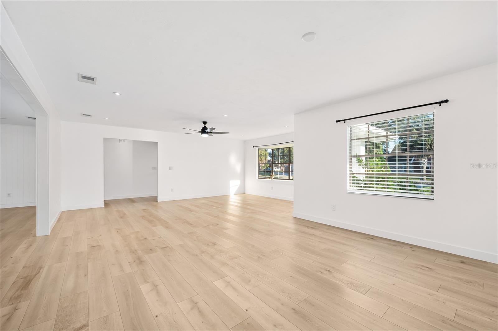 Image 8 of 53 For 2 Avenue Bonita