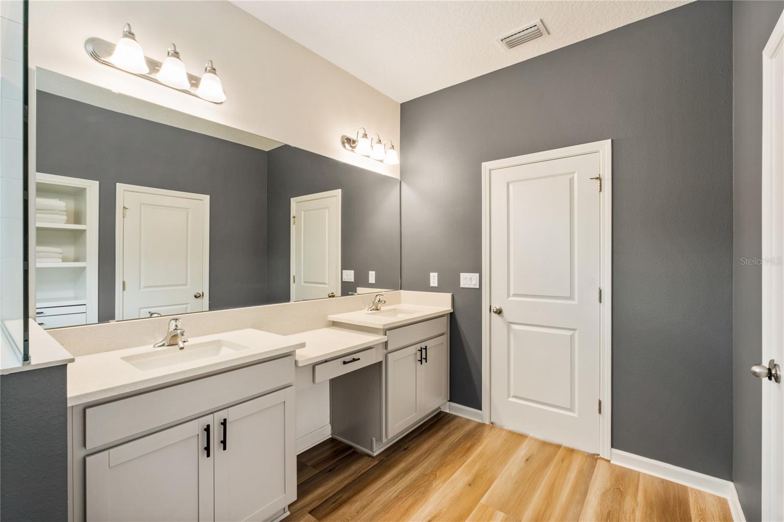 Image 16 of 42 For 875 Terrapin Drive