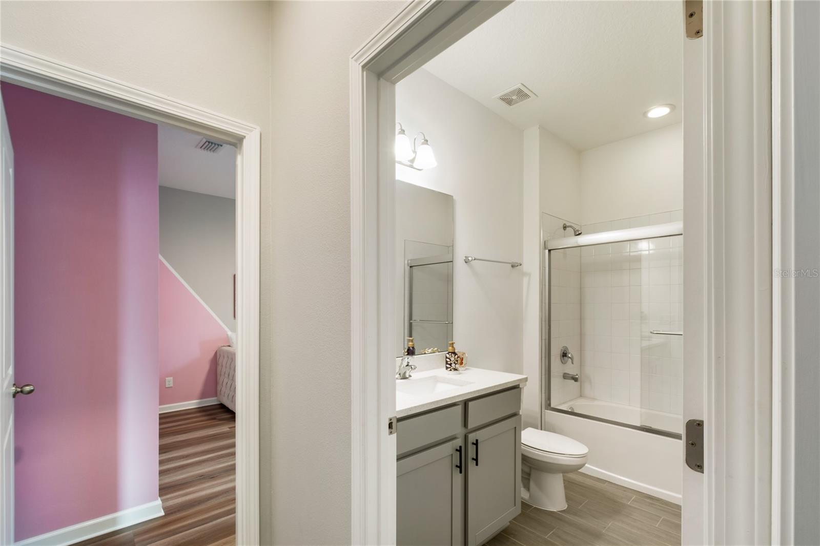 Image 20 of 42 For 875 Terrapin Drive