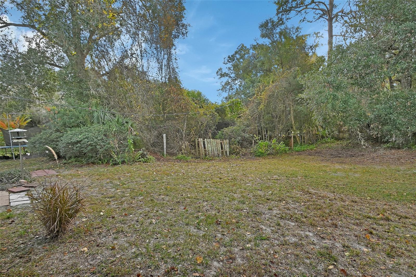 Image 30 of 34 For 526 Hemingway Court