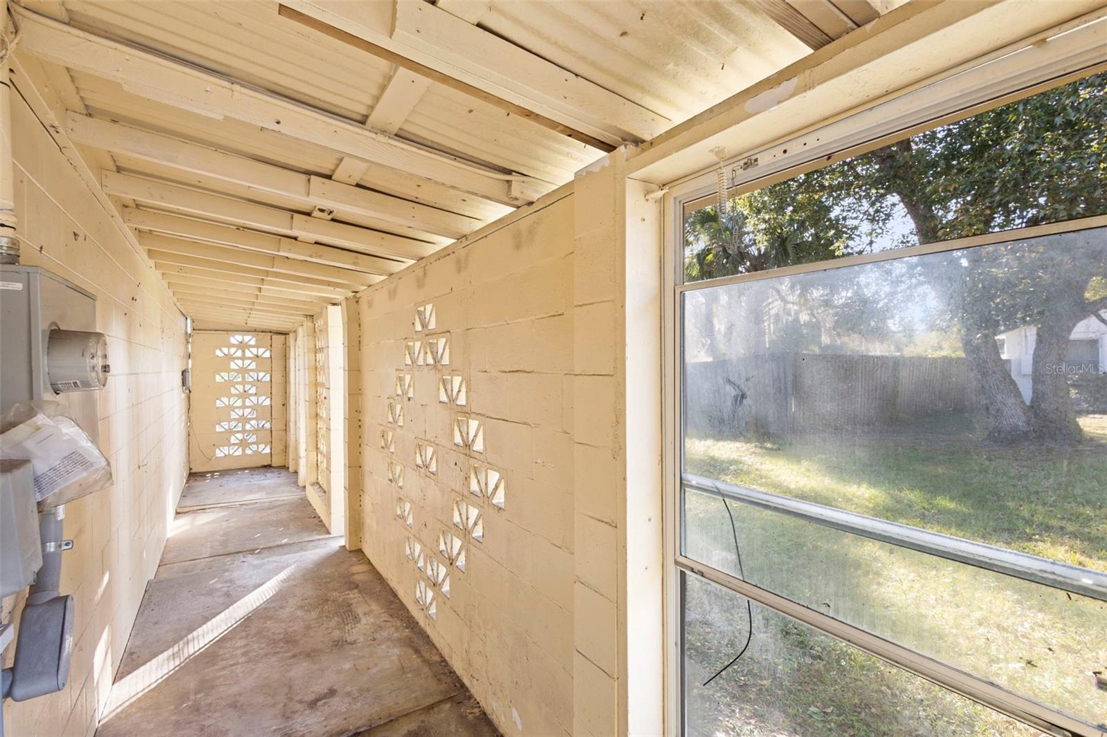 Image 25 of 28 For 1995 Volusia Avenue