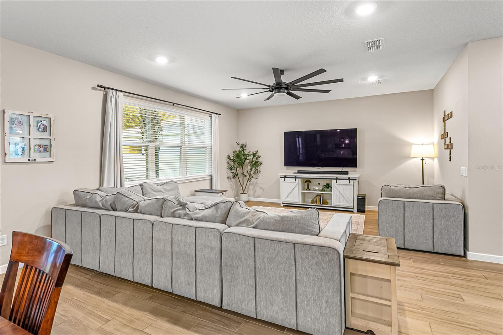 Image 29 of 55 For 2060 Canopy Terrace Boulevard