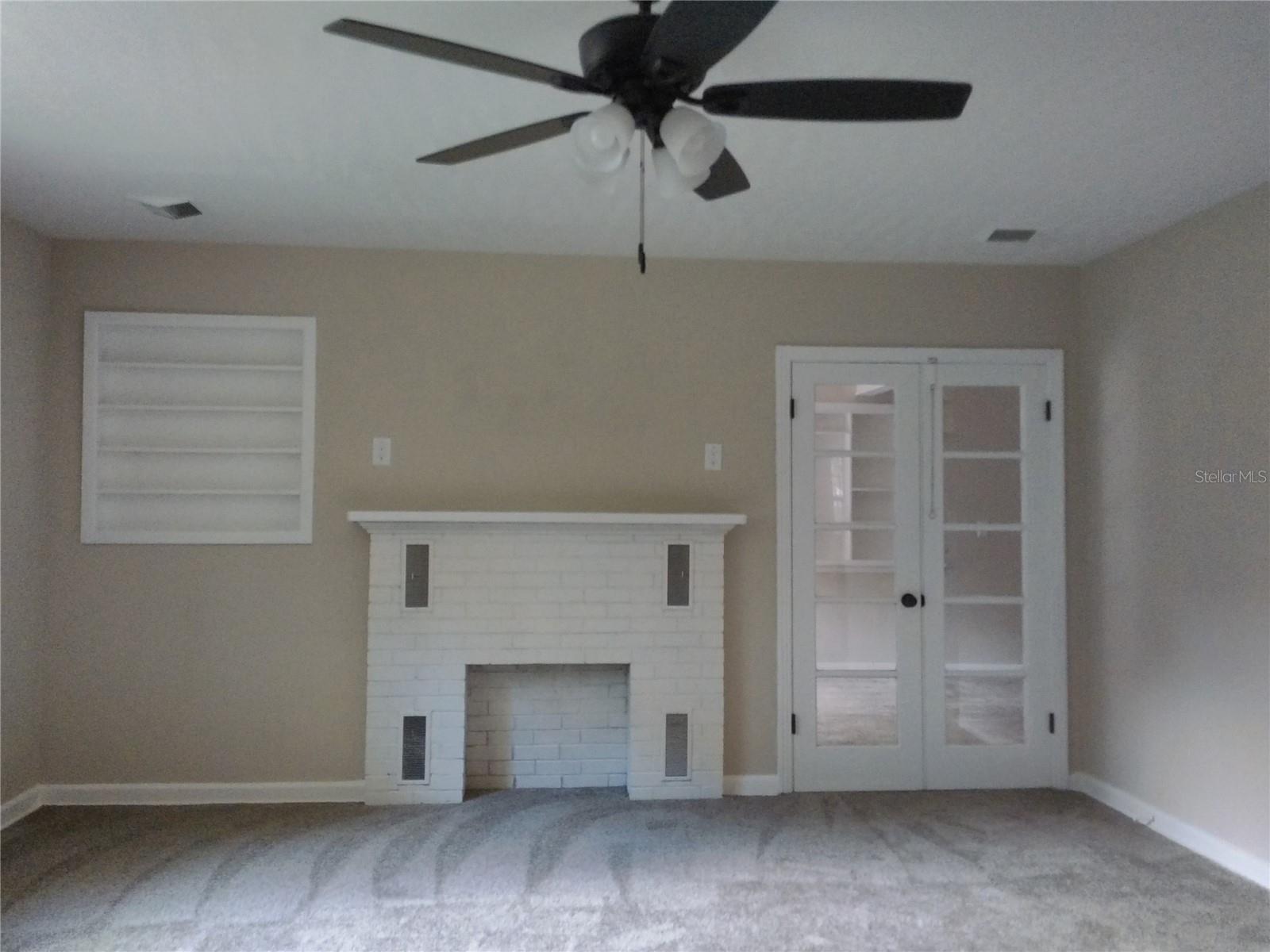 Image 16 of 40 For 487 Rylane Street