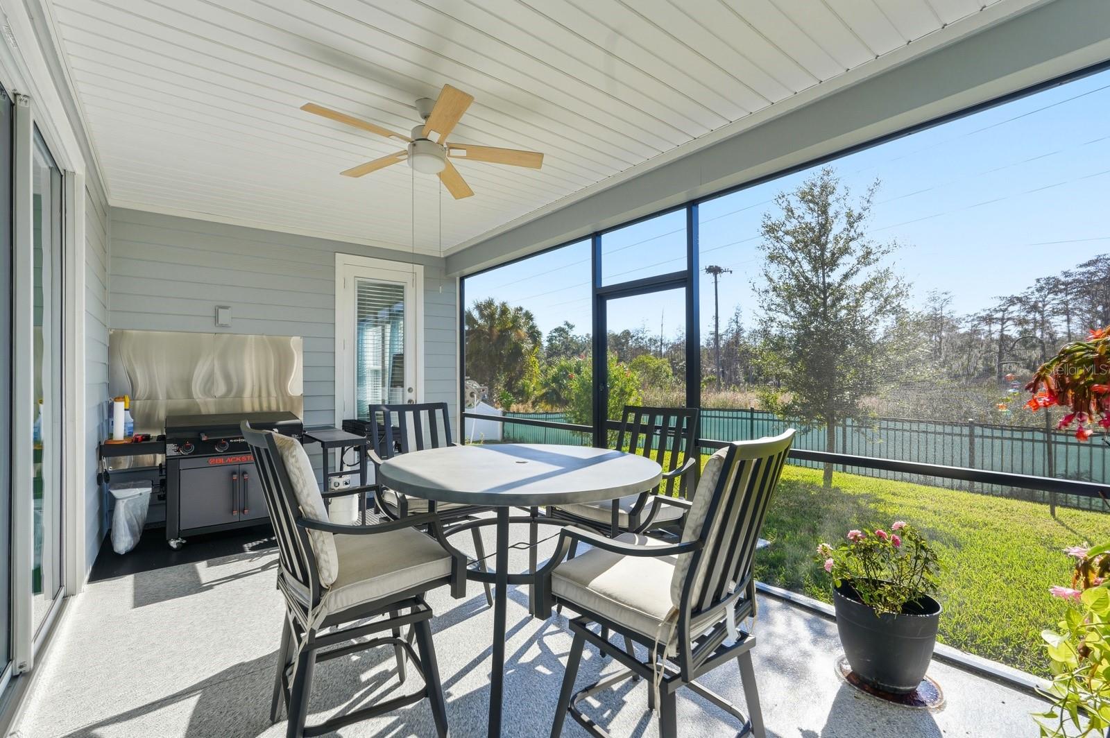 Image 34 of 50 For 2137 Raglan Circle