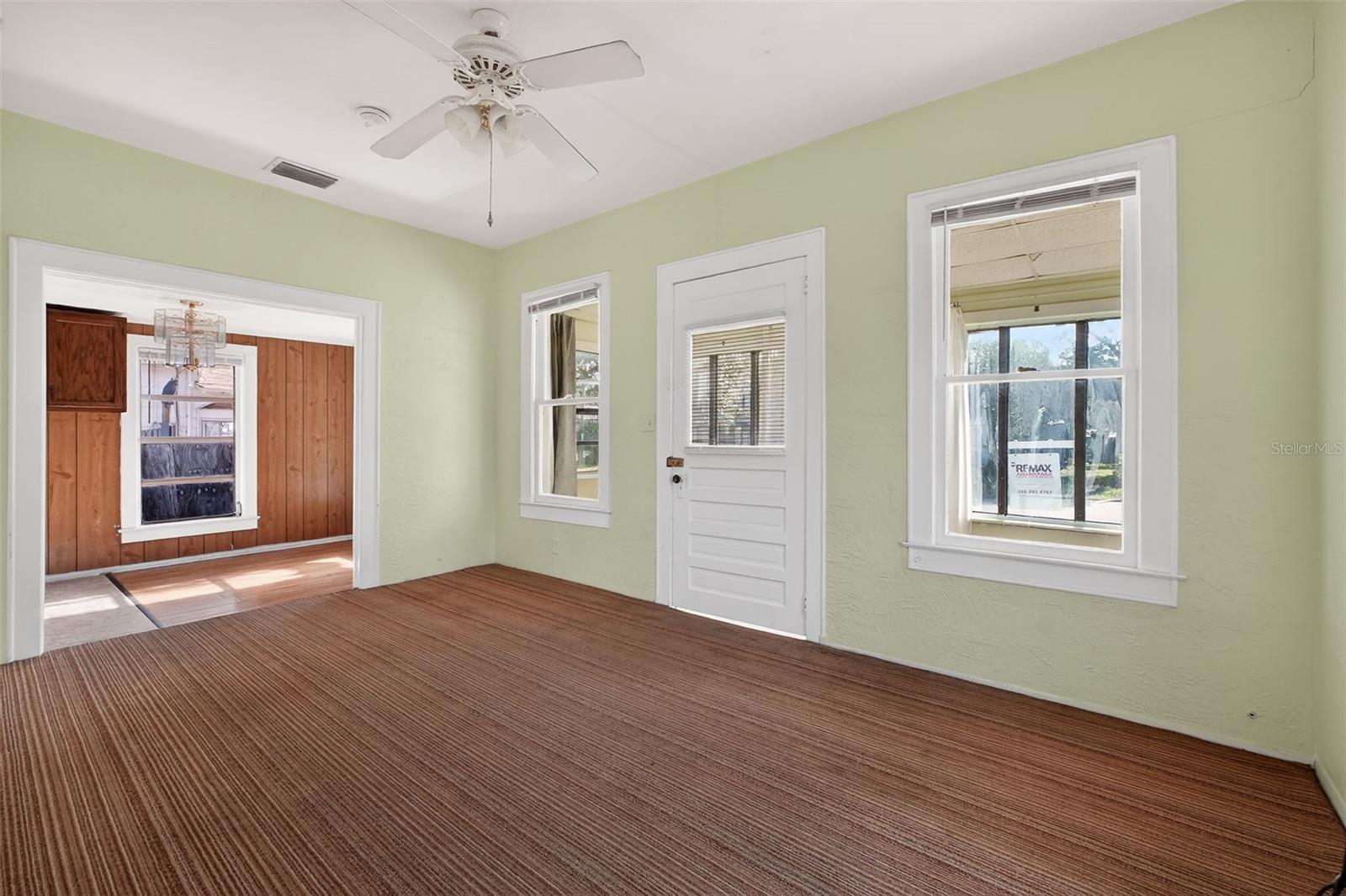 Image 8 of 36 For 146 Kingston Avenue