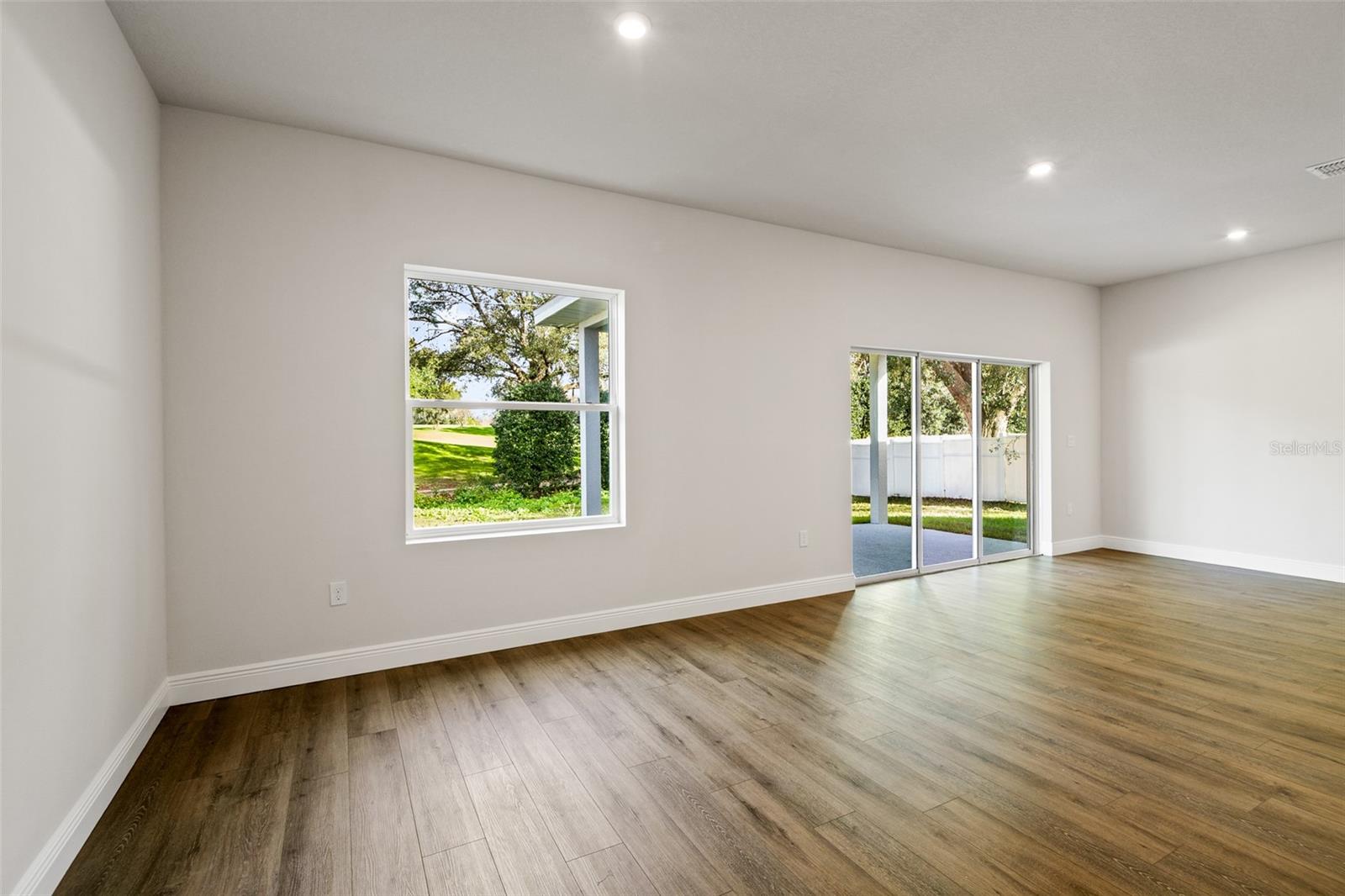 Image 13 of 43 For 5355 91st Street