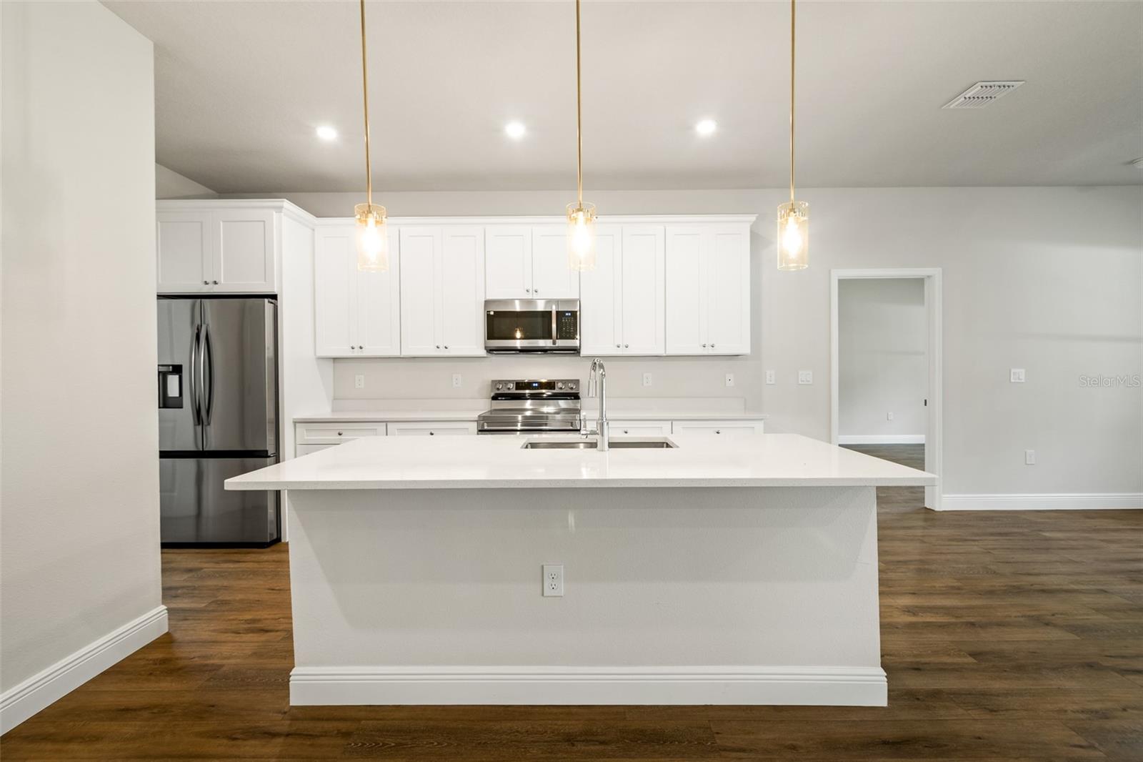 Image 15 of 43 For 5355 91st Street