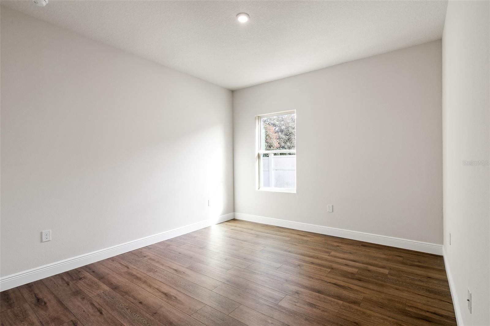 Image 30 of 43 For 5355 91st Street