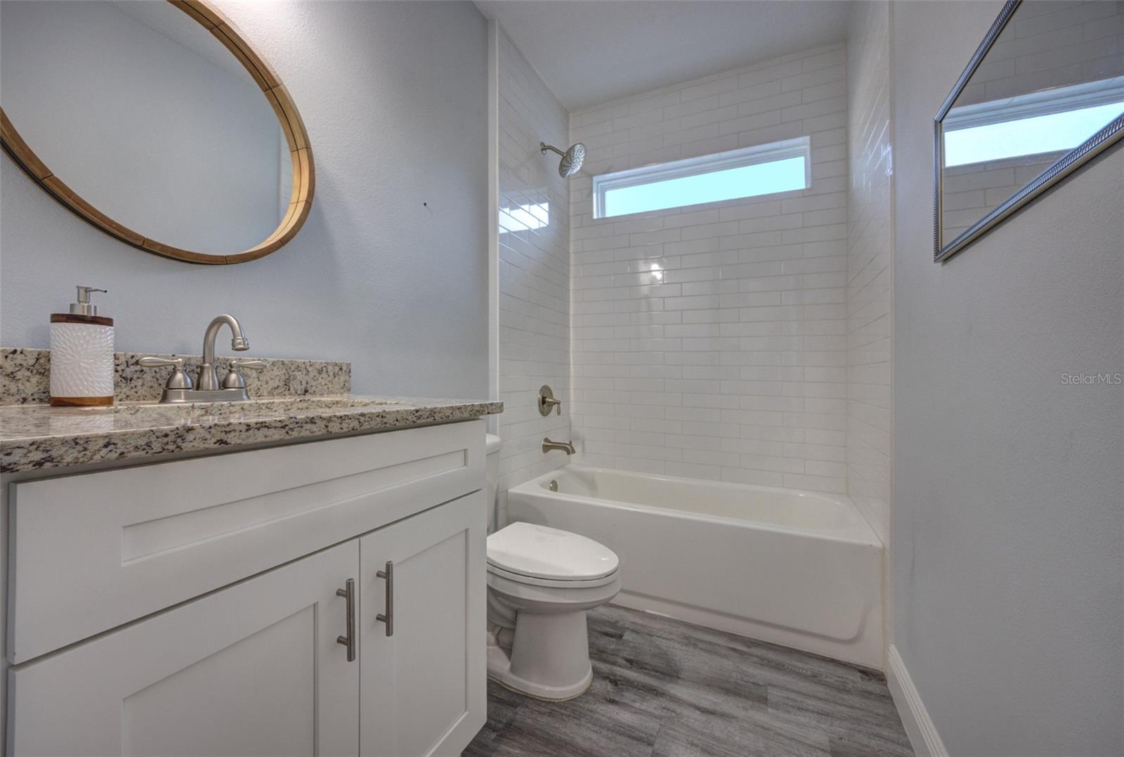 Image 16 of 35 For 1483 12th Street