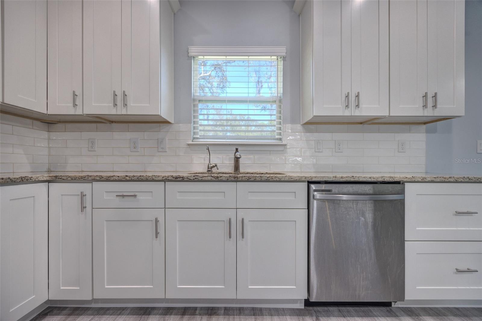 Image 21 of 35 For 1483 12th Street