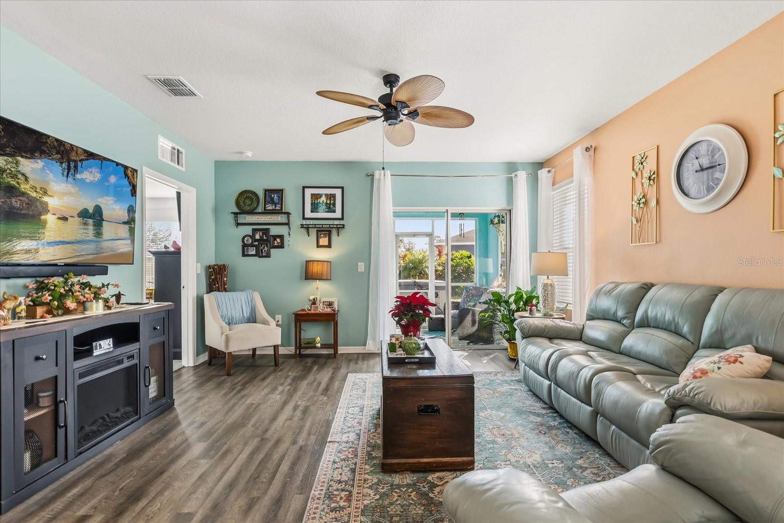 Image 11 of 37 For 2822 Blue Shores Way