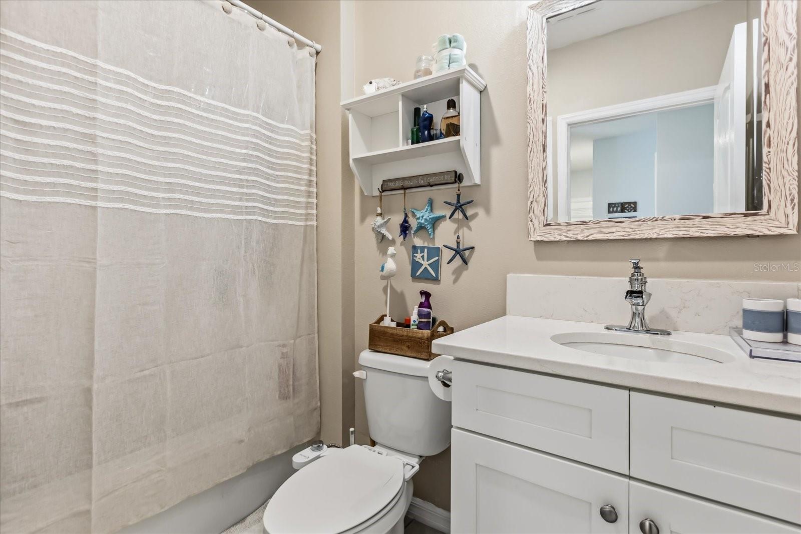 Image 17 of 37 For 2822 Blue Shores Way