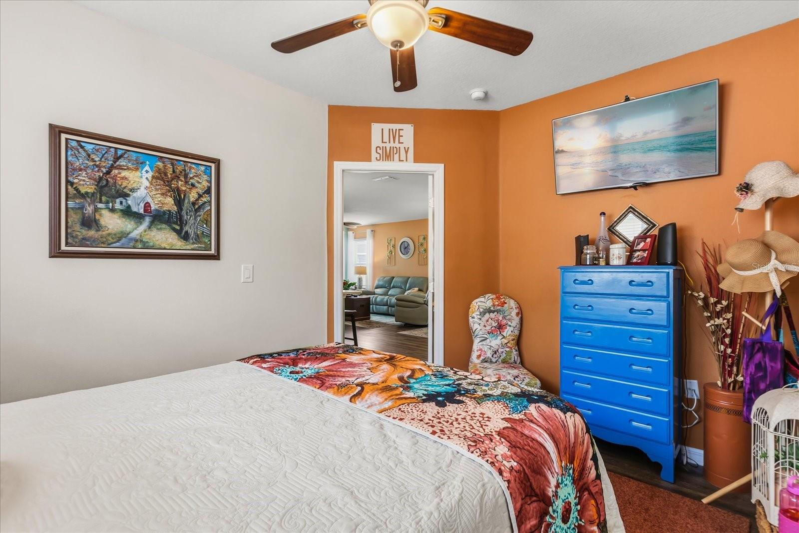 Image 20 of 37 For 2822 Blue Shores Way