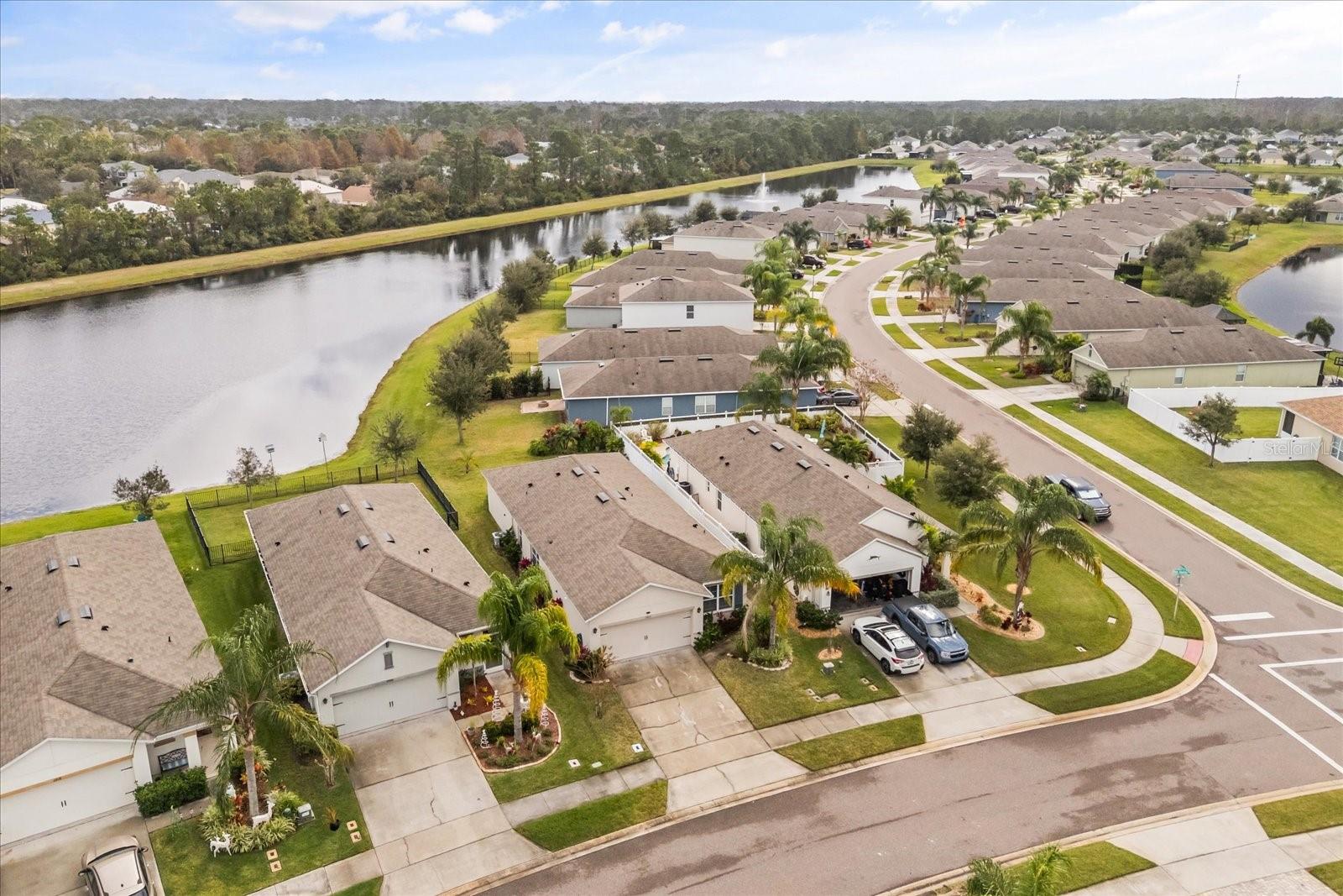 Image 35 of 37 For 2822 Blue Shores Way