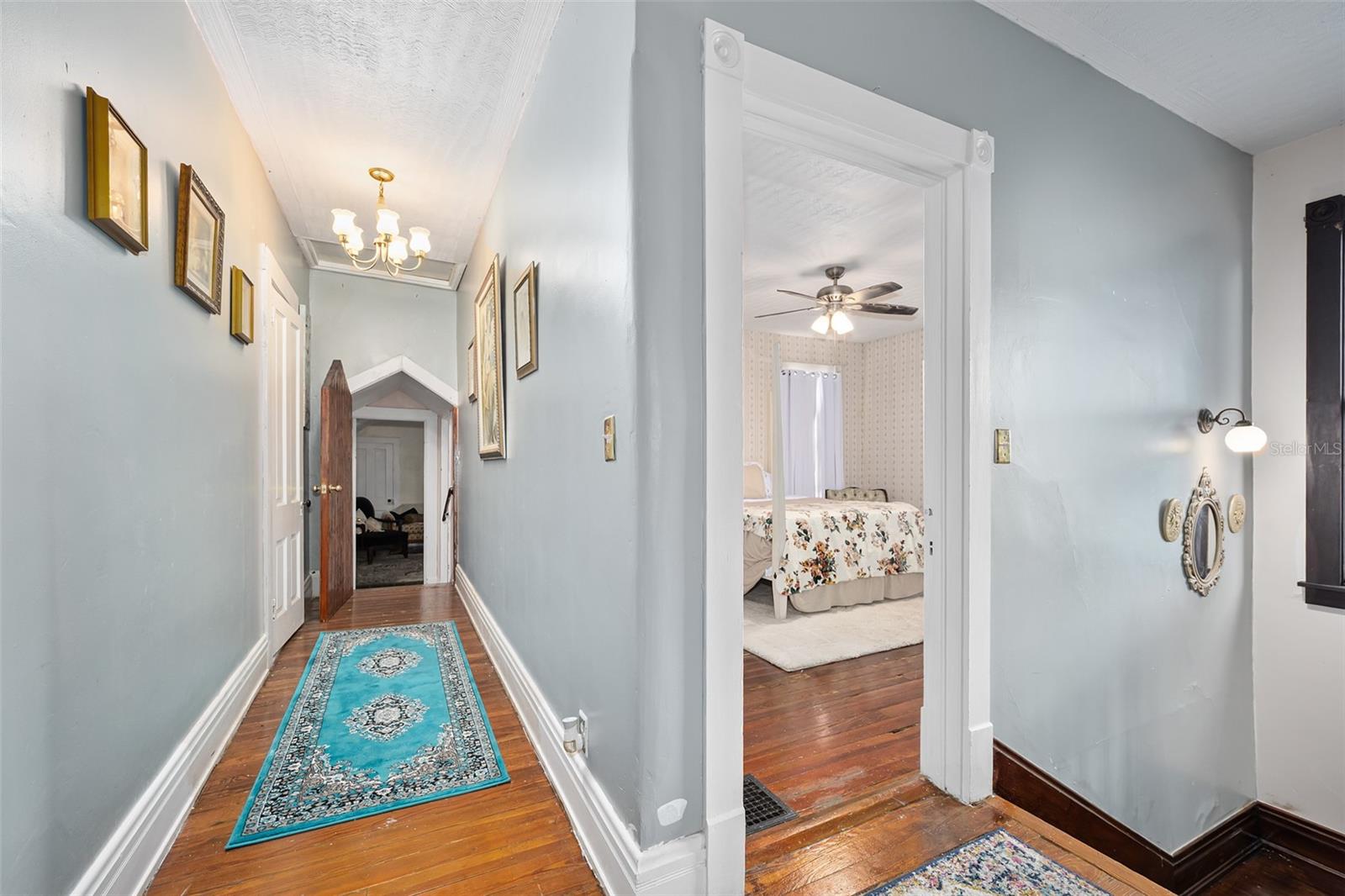 Image 24 of 51 For 228 Howry Avenue