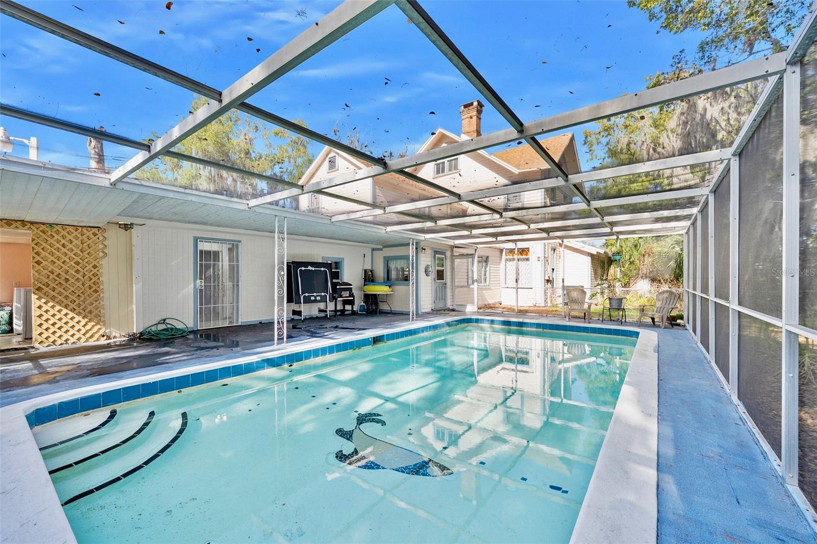 Image 44 of 51 For 228 Howry Avenue