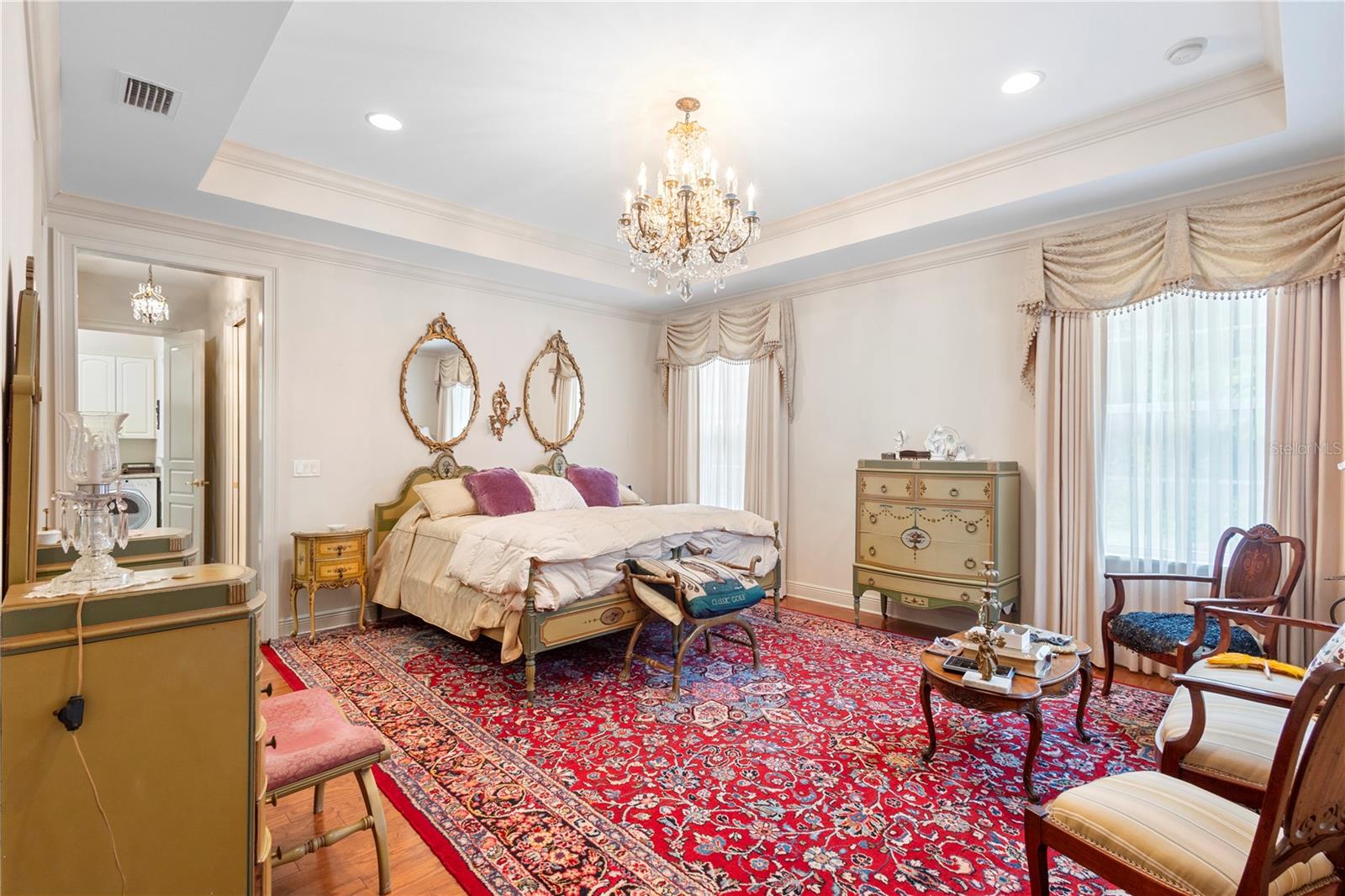 Image 12 of 71 For 708 Pennsylvania Avenue