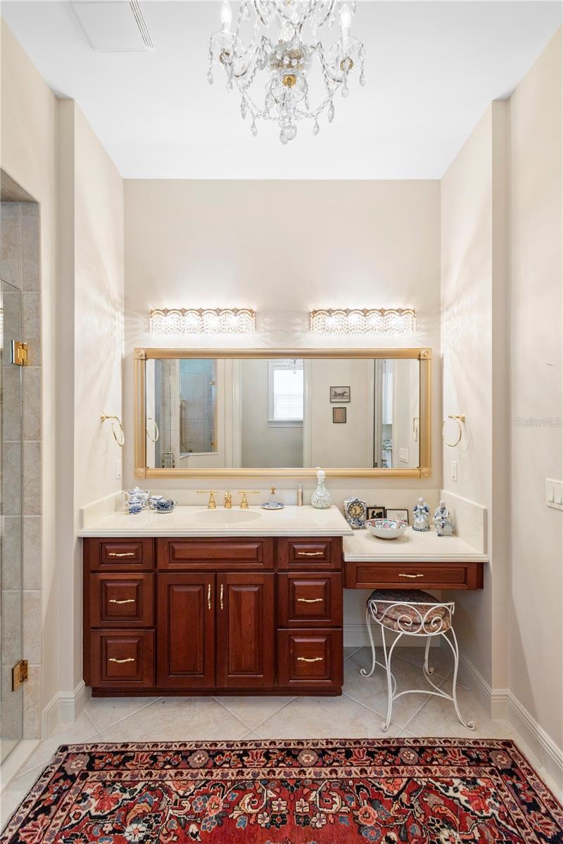 Image 19 of 71 For 708 Pennsylvania Avenue