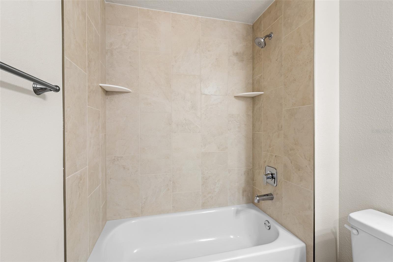 Image 21 of 38 For 5346 91st Street