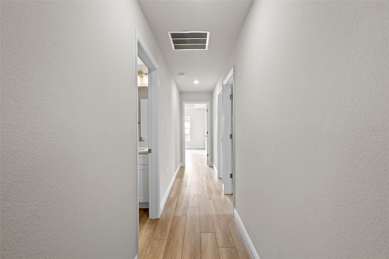 Image 22 of 38 For 5346 91st Street