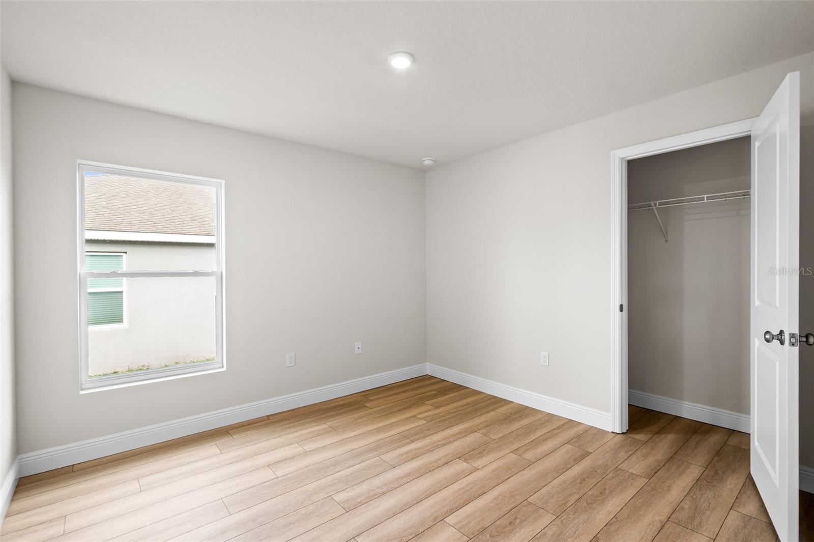 Image 23 of 38 For 5346 91st Street