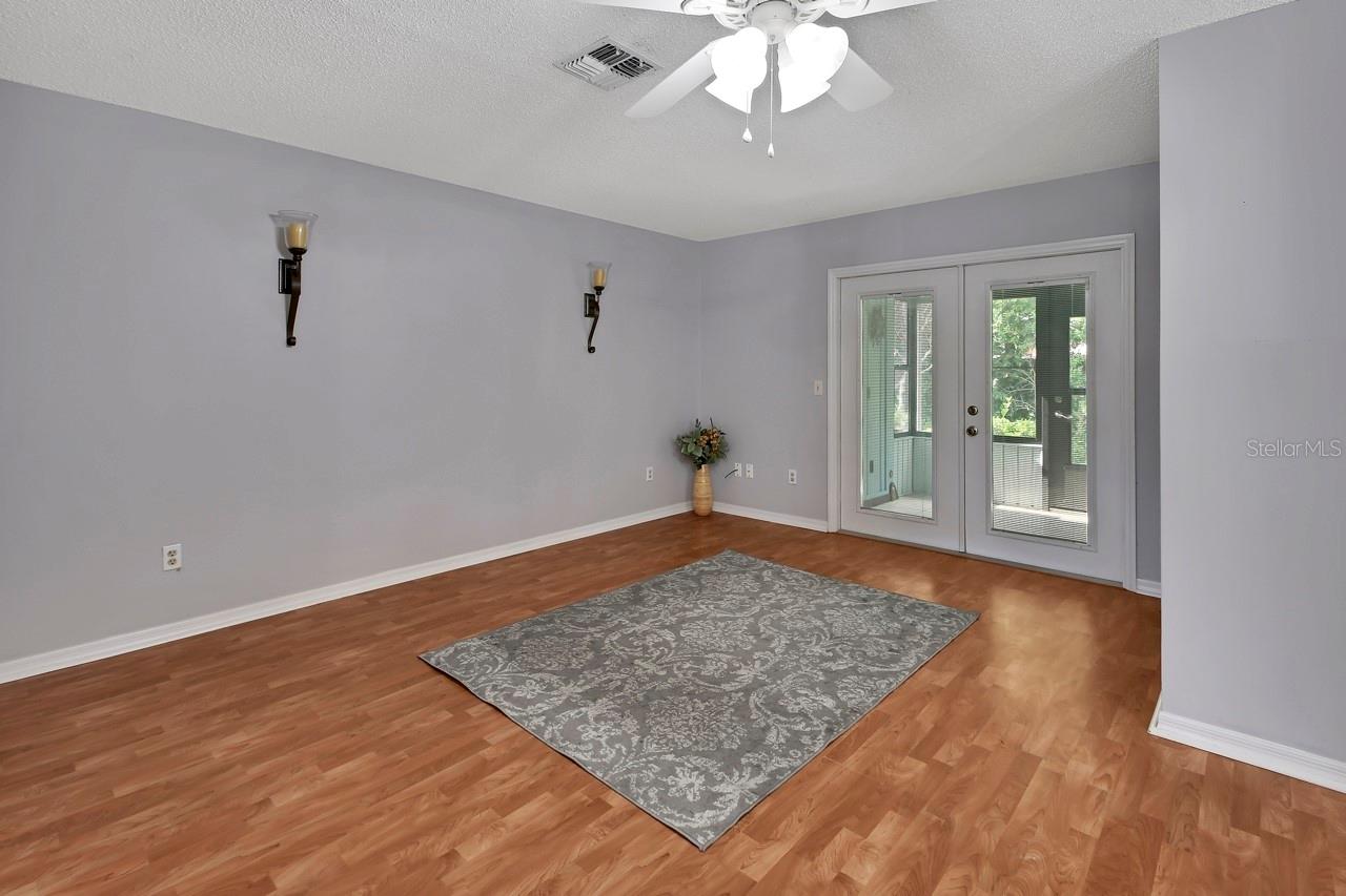 Image 10 of 34 For 101 Grand Plaza Drive C2