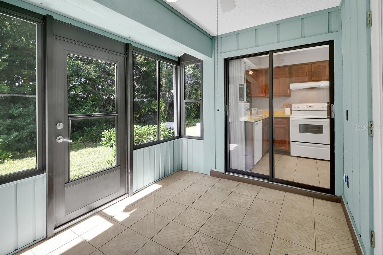 Image 25 of 34 For 101 Grand Plaza Drive C2