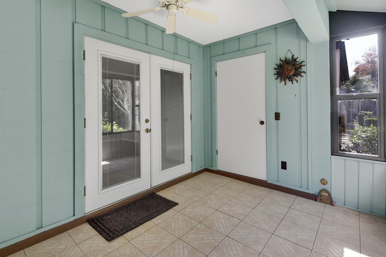 Image 27 of 34 For 101 Grand Plaza Drive C2