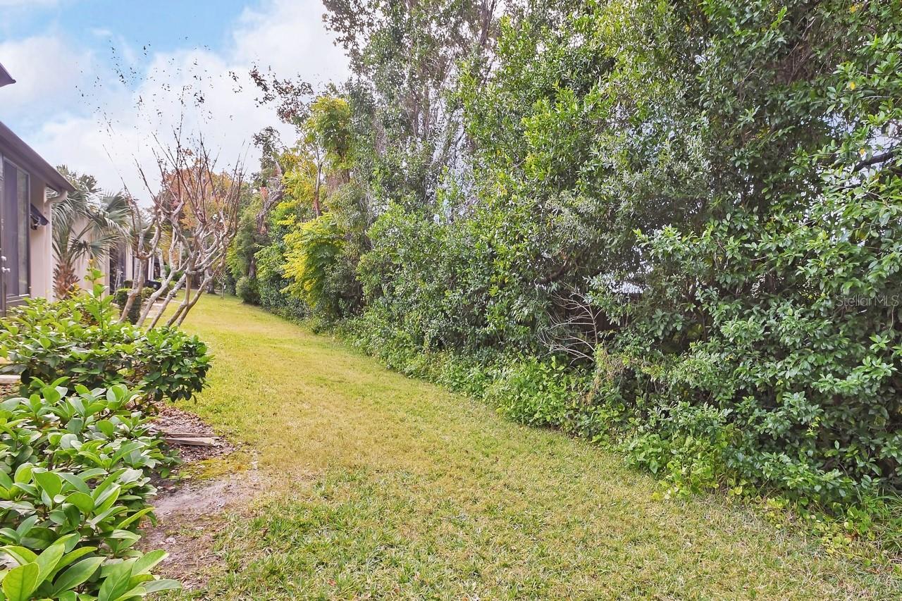 Image 29 of 34 For 101 Grand Plaza Drive C2