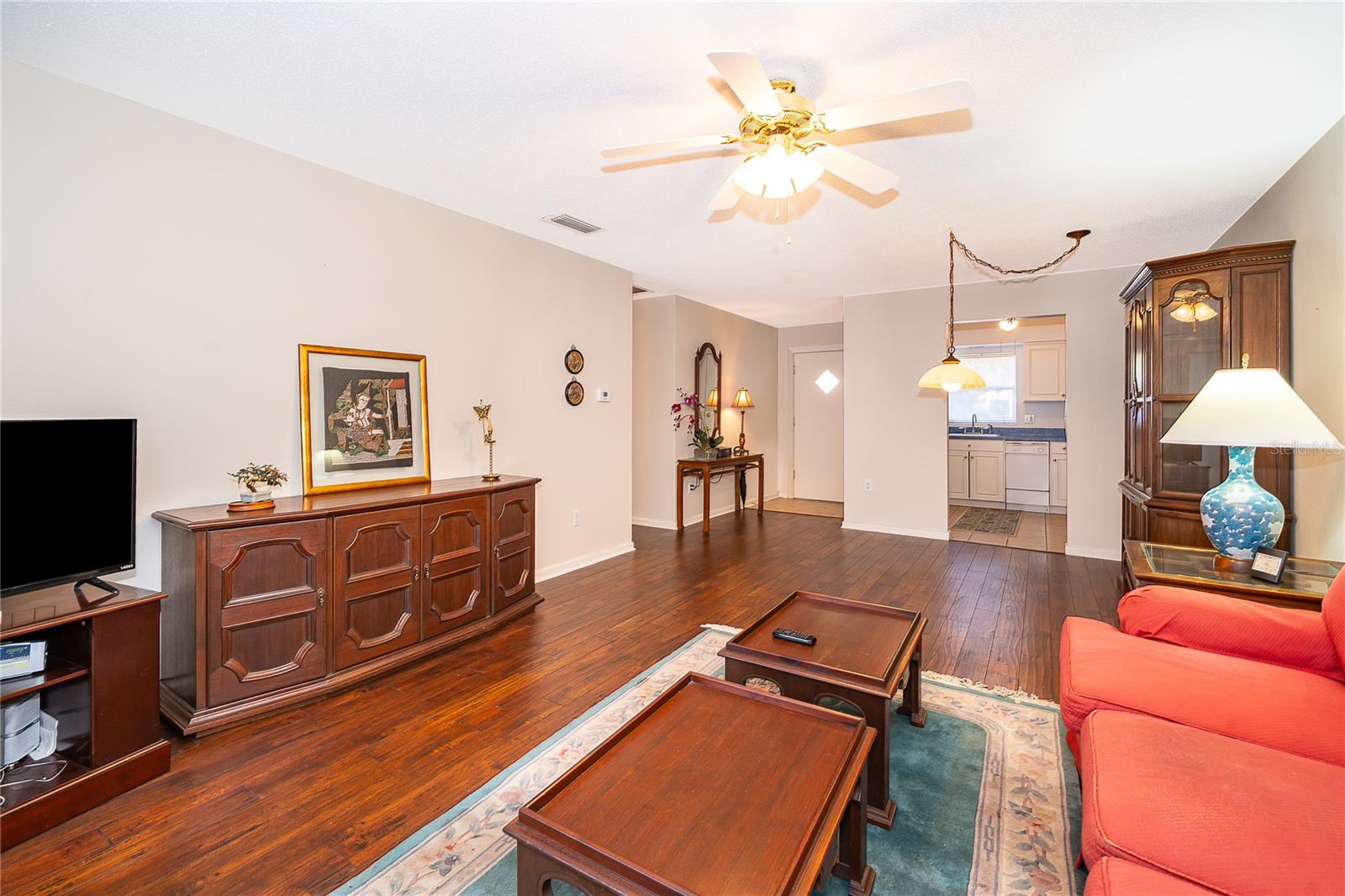 Image 10 of 22 For 710 Minnesota Avenue B